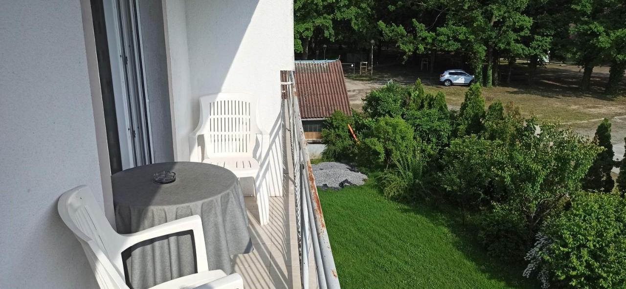 Studio Apartmani Ok Lipik Exterior foto